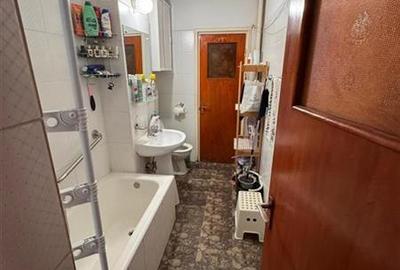 Apartament cu 3 camere semidecomandat în Titan - 6