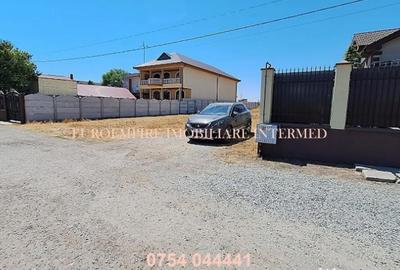 Teren de 957 mp, în Km 5