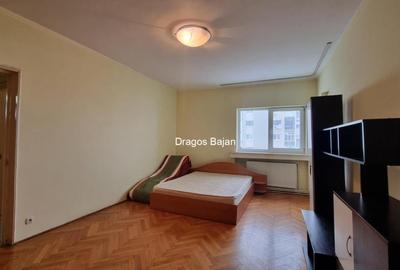 Apartament cu 3 camere în Ferdinand