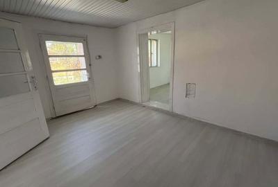 Casă cu 3 camere în Central - 8