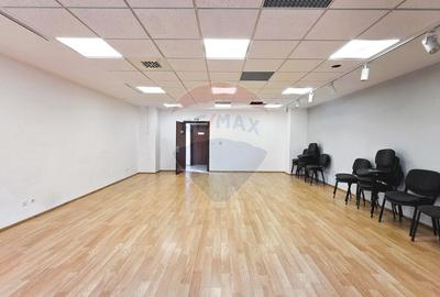 Birou, de 60 mp, în Central - 11