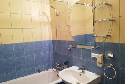 Apartament cu 2 camere decomandat în Exterior Vest