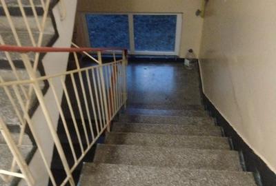 Apartament cu 3 camere semidecomandat în Tomis Nord - 12