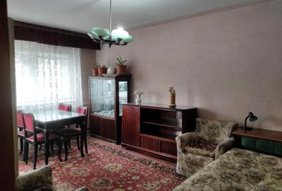 Apartament cu 2 camere decomandat, mobilat în Berceni