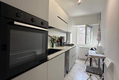 Garsonieră decomandată, mobilată în Nerva Traian - 4