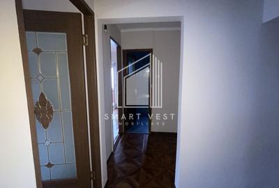 Apartament cu 3 camere decomandat, mobilat în Micro 16 - 18