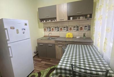 Garsonieră decomandată în Calea București - 2
