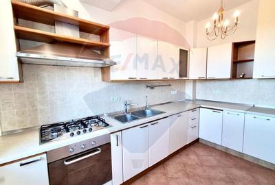 DE INCHIRIAT Apartament 5 camere Arcul de Triumf - 31