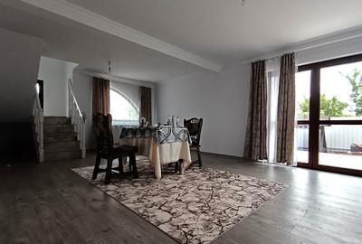 Vila de LUX in Scheia - 12