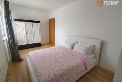 Apartament cu 2 camere decomandat în Moșnița Nouă - 2