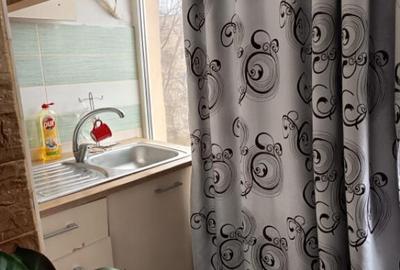 Apartament 3 camere, 49.27, zona Brazda lui Novac - 2