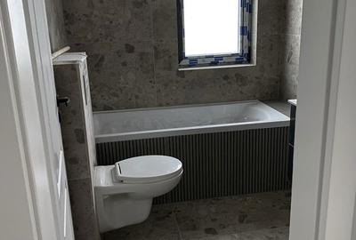 Casă cu 4 camere cu Teren 621 Mp în Moșnița Nouă