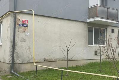 Apartament de vanzare - 1