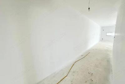 Casă cu 3 camere cu Teren 297 Mp în Bucovăț (Remetea Mare)