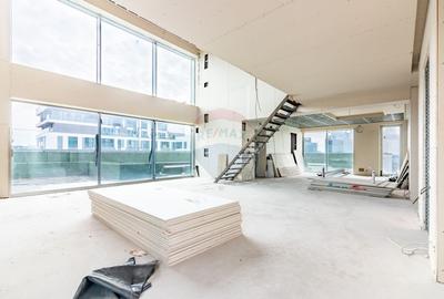 Penthouse cu 6 camere decomandat în Pipera