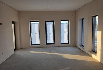 Casă cu 4 camere în Sântandrei - 1