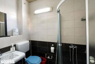 Spațiu comercial, de 60 mp, în Central
