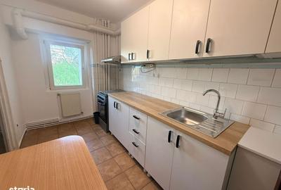 Apartament cu 3 camere, mobilat în Nicolina - 9