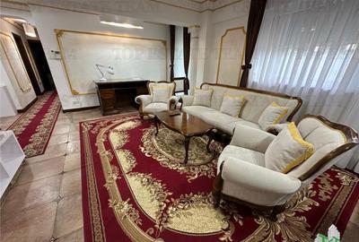 Apartament 4 camere cu terasa de inchiriat in zona Lacului