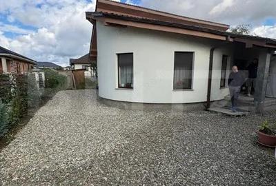 Casă cu 3 camere cu Teren 300 Mp în Central - 13