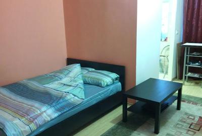 Apartament cu o camera decomandat, zona Alexandru cel Bun - 2