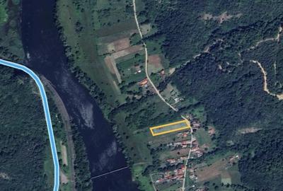 Teren de 4150 mp, în Drăgănești (Brezoi) - 2