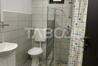 Casa 8 camere 7 bai 284 mp 225mp curte libera in Porumbacu de Sus - 17