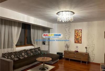 Apartament cu 3 camere decomandat, mobilat în Titan