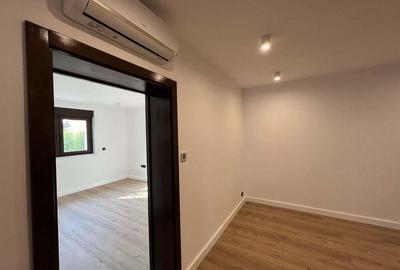 Casă cu 5 camere cu Teren 500 Mp în Central