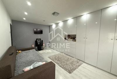 Apartament cu 2 camere decomandat în Teiu - 1