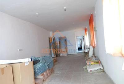 Casă cu 6 camere cu Teren 300 Mp în 13 Septembrie - 6