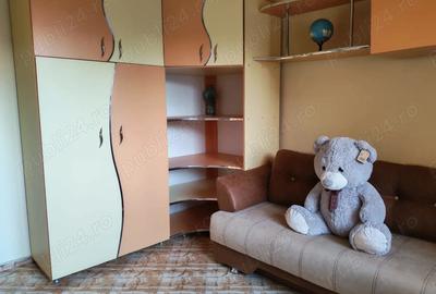 Apartament cu 4 camere decomandat în Central - 7