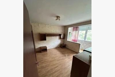 Apartament cu 3 camere decomandat în Giurgiului - 5