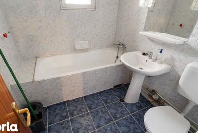 Apartament cu 3 camere semidecomandat, mobilat în Nerva Traian - 11