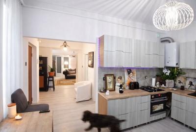 Apartament deosebit în centru – grădină proprie, terasă, intimitate - 3