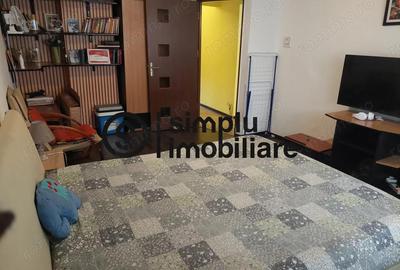 Apartament cu 2 camere decomandat în Sărari - 2