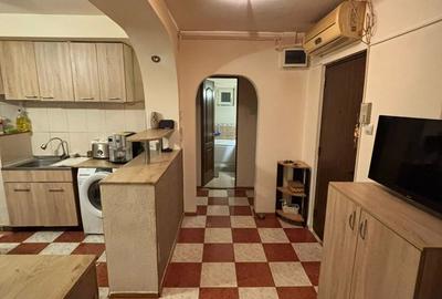 Apartament 3 camere decomandat mobilat str Amaradia (pedagogic) - 1