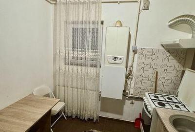 Garsonieră decomandată în Domnești - 3