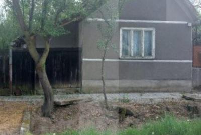 Blitz va ofera spre vanzare o casa cu teren generos in Cer - 2