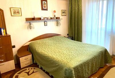 Apartament cu 3 camere decomandat în Capitale - 17