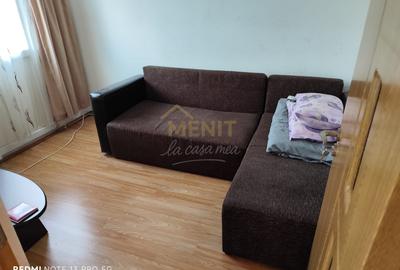 Casă individuală cu 5 camere cu Canalizare în Pictor Rosenthal - 1