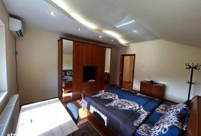 Casă cu 7 camere cu Teren 600 Mp în Central