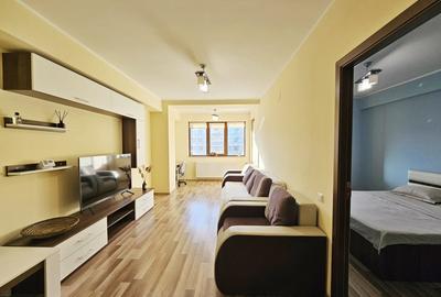 Apartament cu 2 camere semidecomandat în City Park Mall