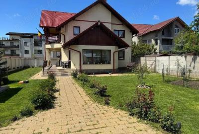 Casă cu Teren 720 Mp în Tractorul - 9