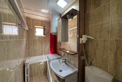 Apartament cu 3 camere semidecomandat, mobilat în Universitate - 19