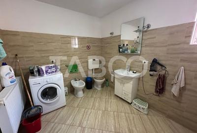 Casa noua 3 camere 300 mp anexe teren liber 1550 mp Margineni - 14