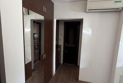Apartament cu 2 camere decomandat în Calea București - 7