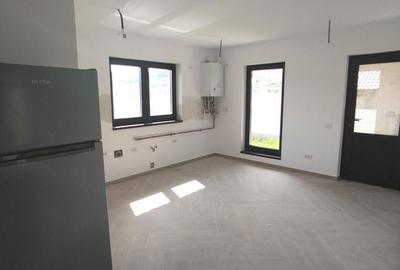 Casă cu 4 camere cu Teren 500 Mp în Blandiana - 7
