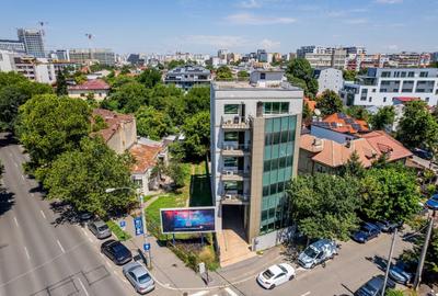 Birou, de 1,000 mp, în Timpuri Noi