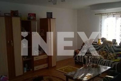 Casa spa?ioasa in Valea Marului, cu anexa locuibila ? - 1